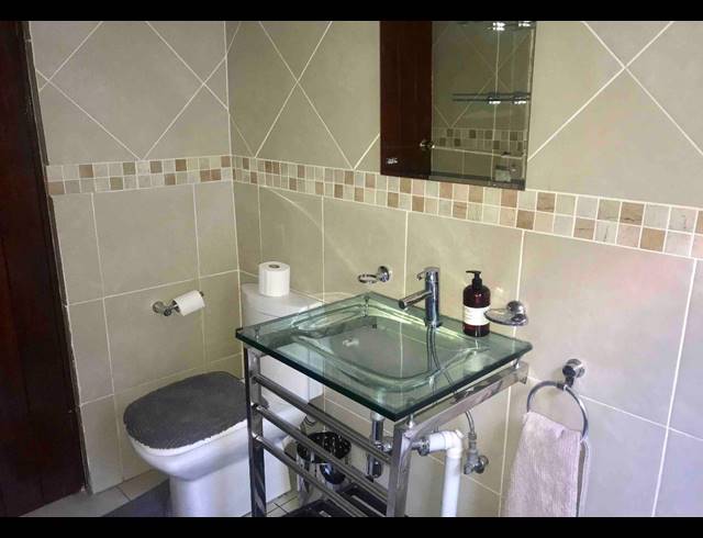 4 bed property to rent in STRATHAVON